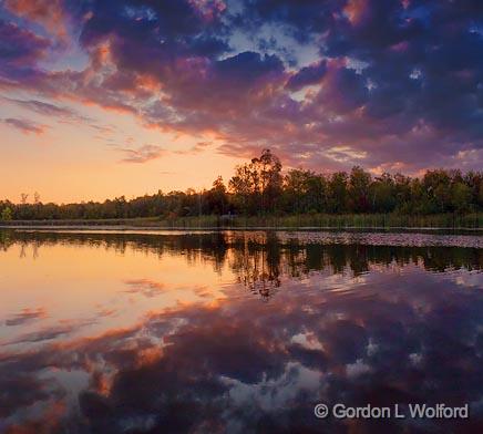 Scugog River Sunrise_07781-4.jpg - Photographed near Lindsay, Ontario, Canada.
